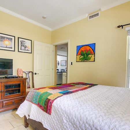 Lakefront Lago Vista Condo With Resort Amenities! Eksteriør billede